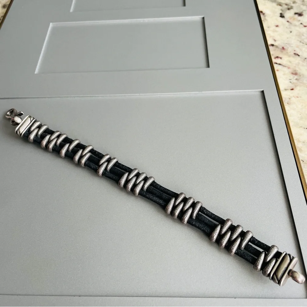 🎉Sold🎉 David Yurman Leather And Sterling Silver Cable Station Men’s Bracelet - Picture 7 of 9